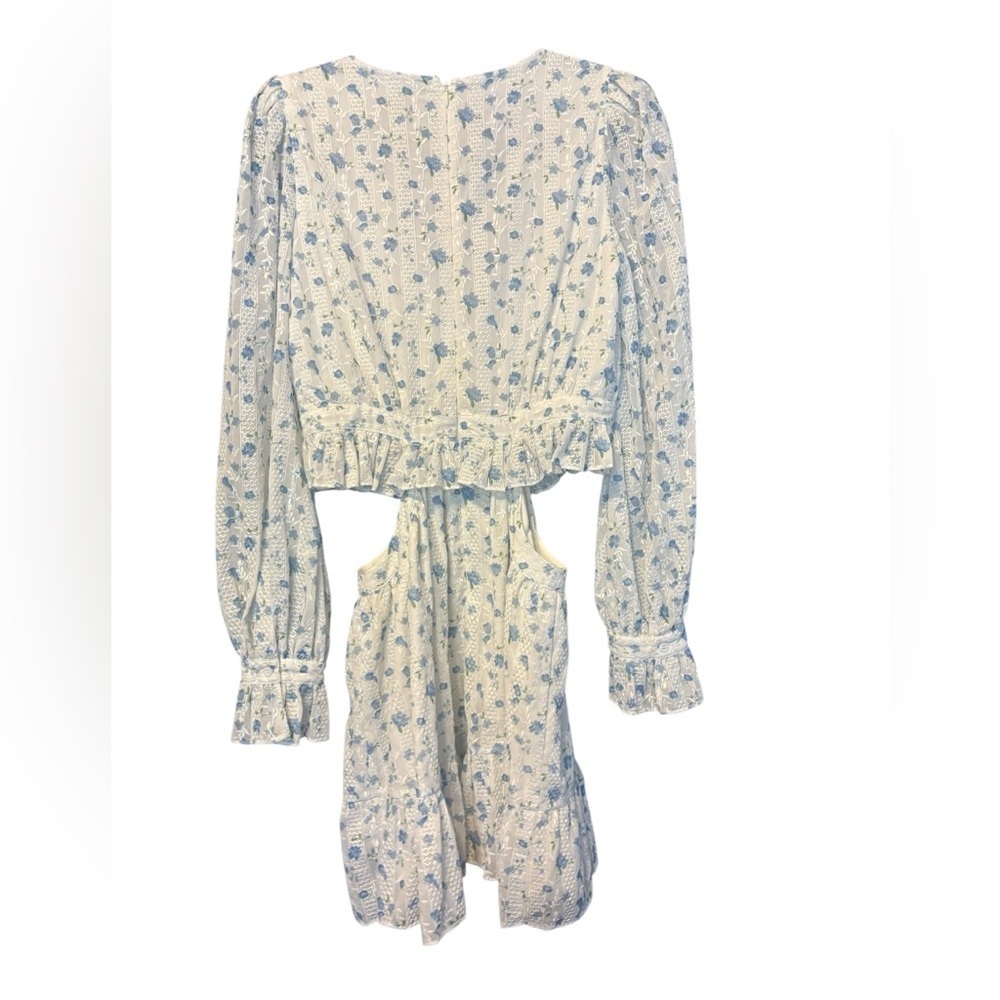 One 33 Social Floral Mini Dress Cut Out Long Sleeve White Blue Long Sleeve 8 - Picture 3 of 6